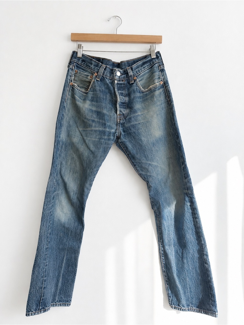 Vintage Levi's 501 heavily faded honeycomb denim from Japan